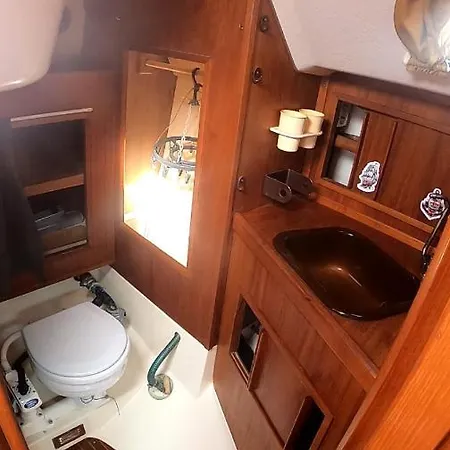 Velero Sailboat Voilier Arrecife Ботель Арресифе