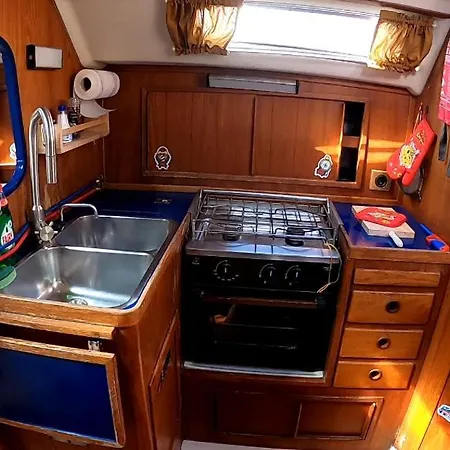 Velero Sailboat Voilier Arrecife Ботель Арресифе